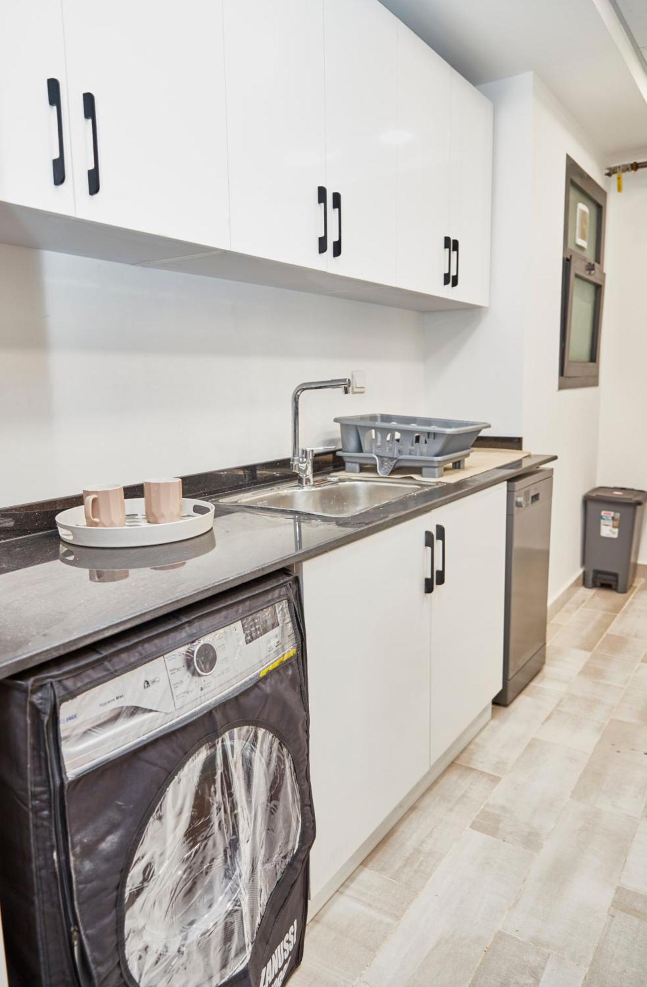 Oneplus Serviced Apartment *