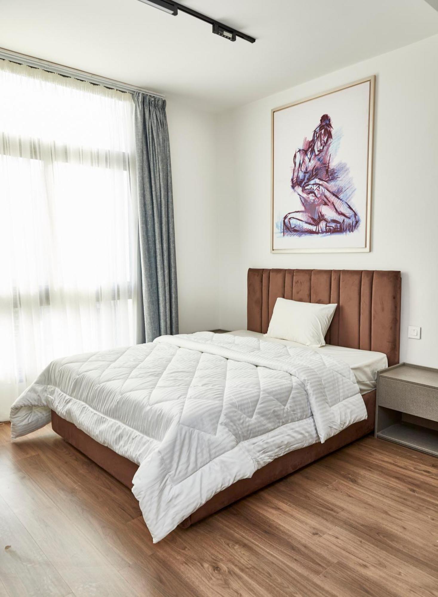 Apartment Oneplus Serviced